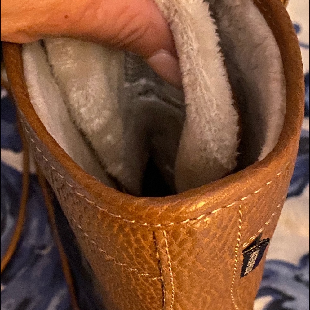 Winter boots